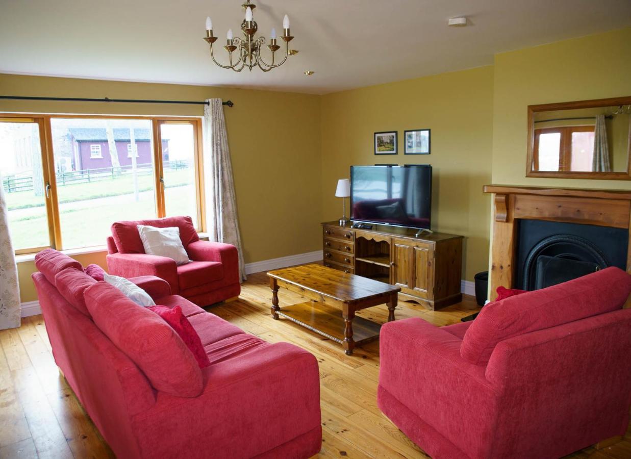 Dingle Courtyard Holiday Homes 3 Bed By Trident Holiday Homes 외부 사진