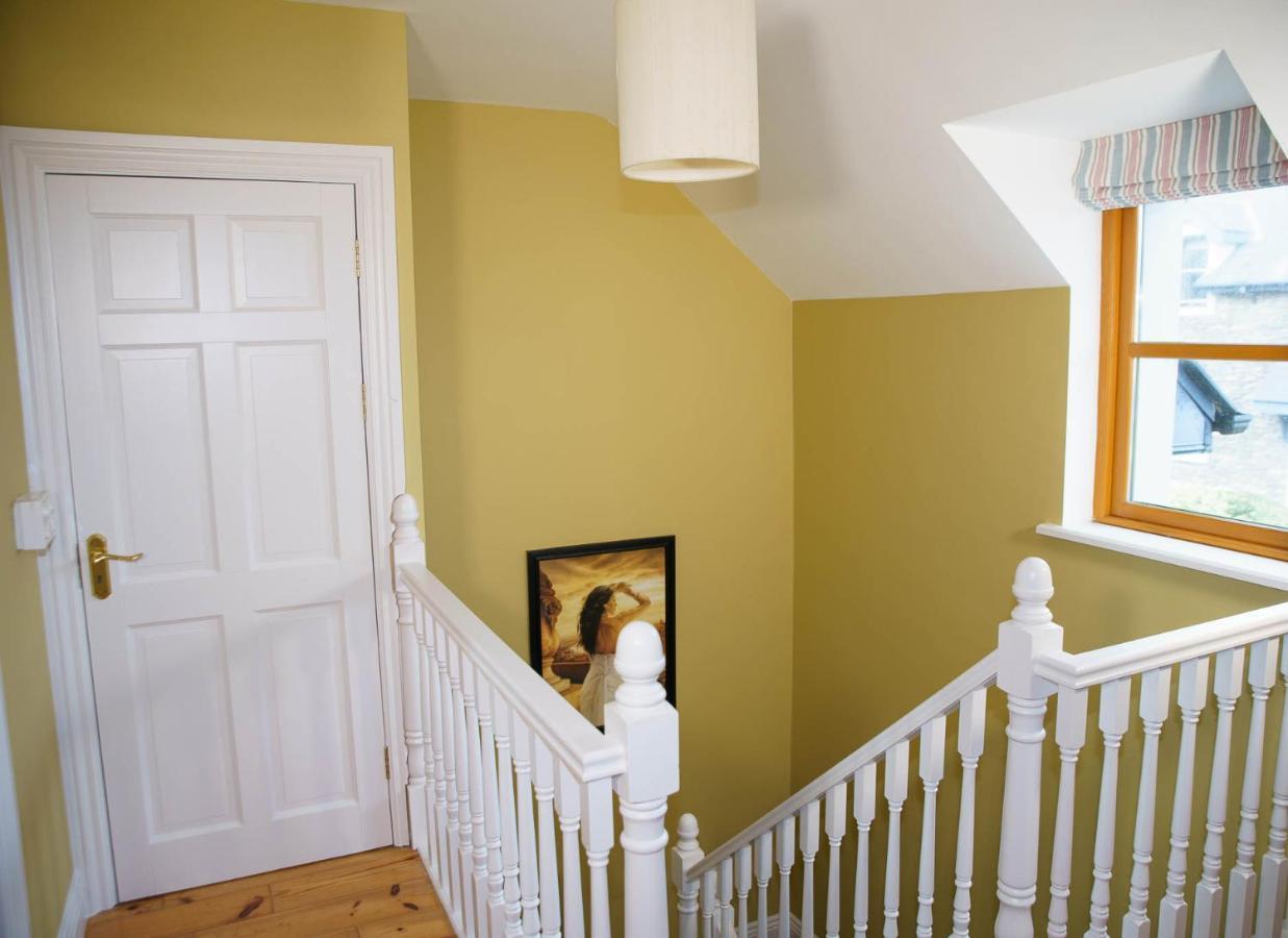 Dingle Courtyard Holiday Homes 3 Bed By Trident Holiday Homes 외부 사진